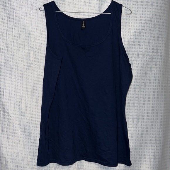 Tank BUNDLE!!! - Picture 5 of 6